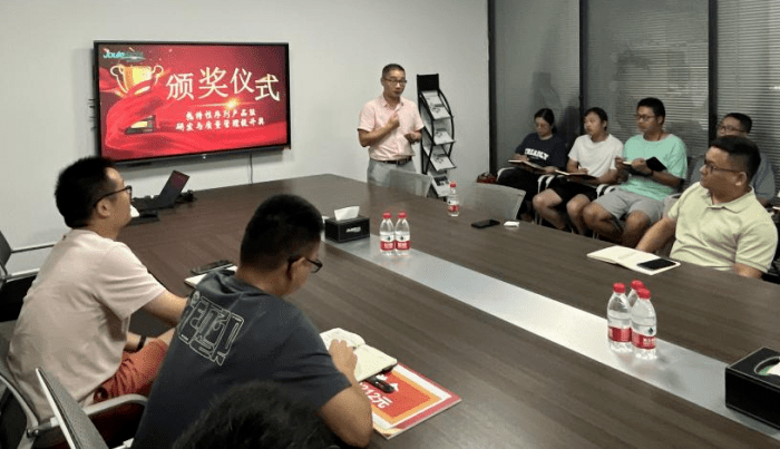 光谷薄膜企業(yè)創(chuàng)始人